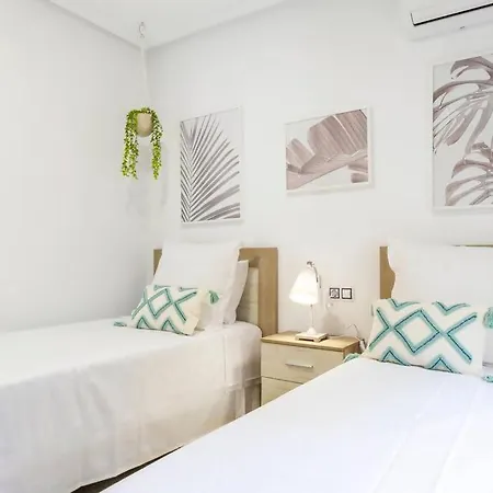 Pink Villamediterraneo Villa