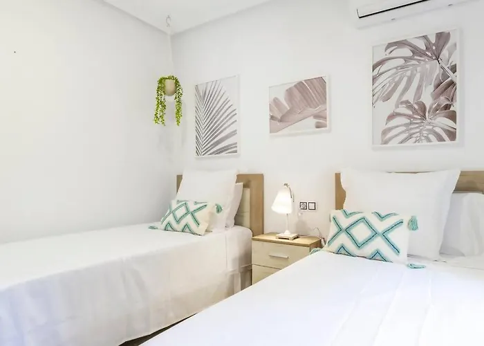 Pink Villamediterraneo Villa