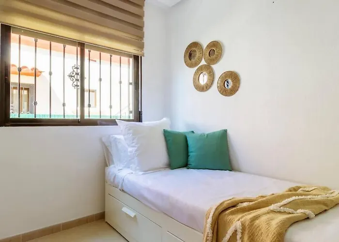 Pink Villamediterraneo Villa *