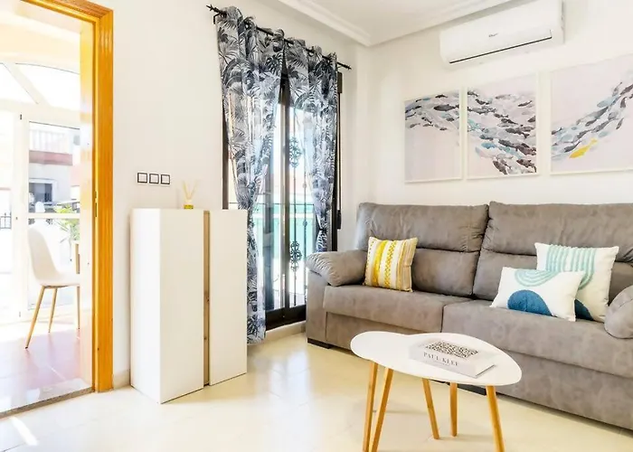 Pink Villamediterraneo Torrevieja