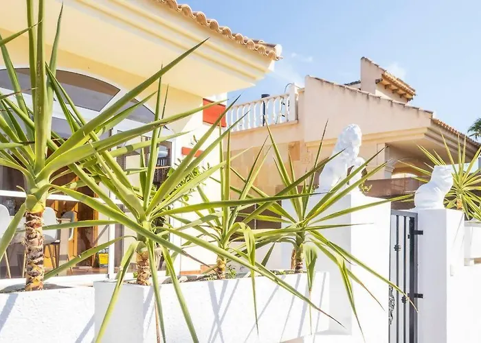 Pink Villamediterraneo Villa *