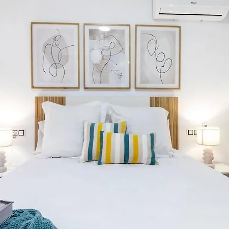 Pink Villamediterraneo *