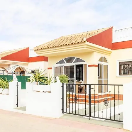 Pink Villamediterraneo