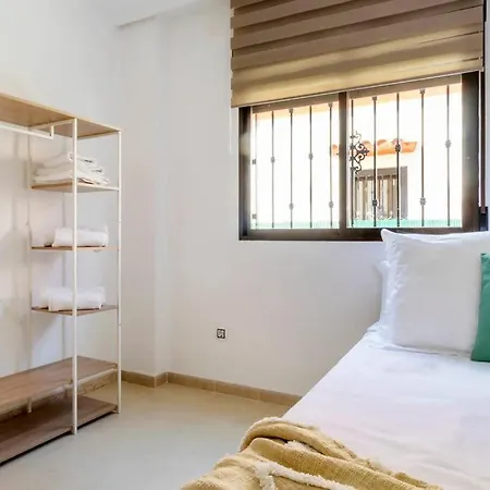 Pink Villamediterraneo - Winter By The Sea Vila Torrevieja