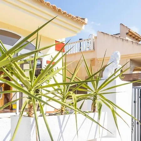 Pink Villamediterraneo - Winter By The Sea Vila *